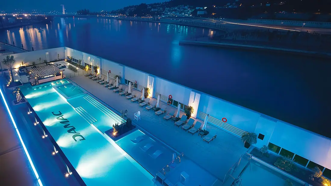 DAMAC Maison Canal Views — DAMAC