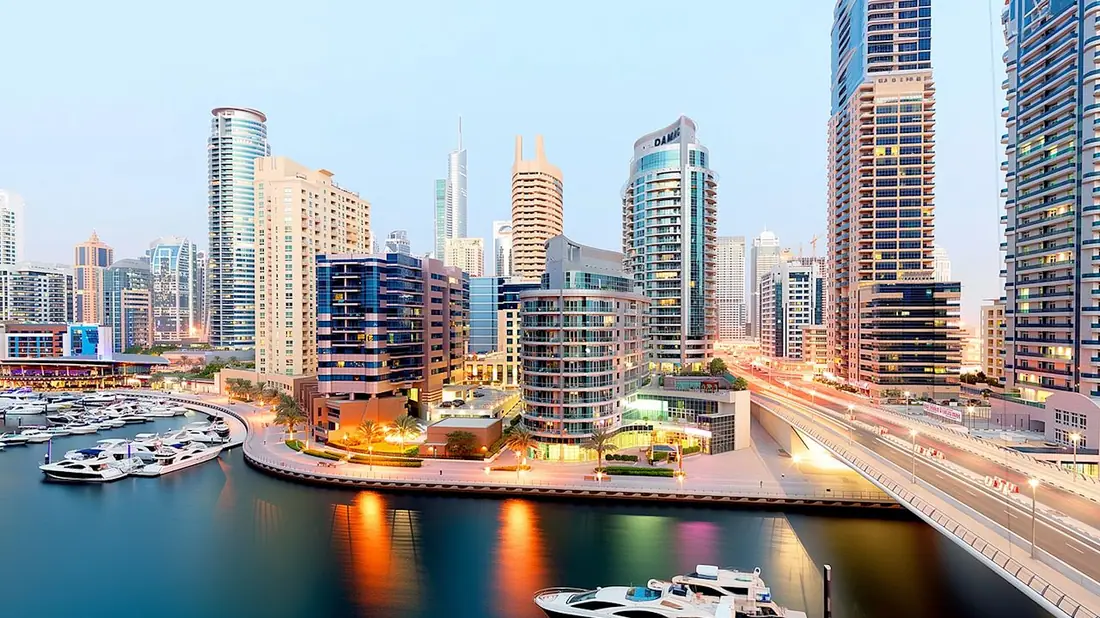 Waves Tower — DAMAC